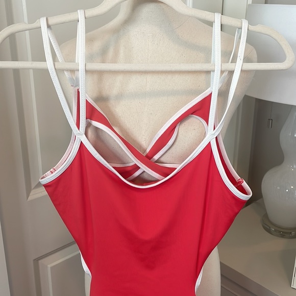 FP MOVEMENT | One More Serve Performance Onesie | Size: M - Picture 8 of 16